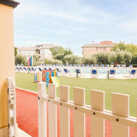توسكولانو ماديرنو Giardino Dei Colori 111 Residence Pool&Fitness المظهر الخارجي الصورة