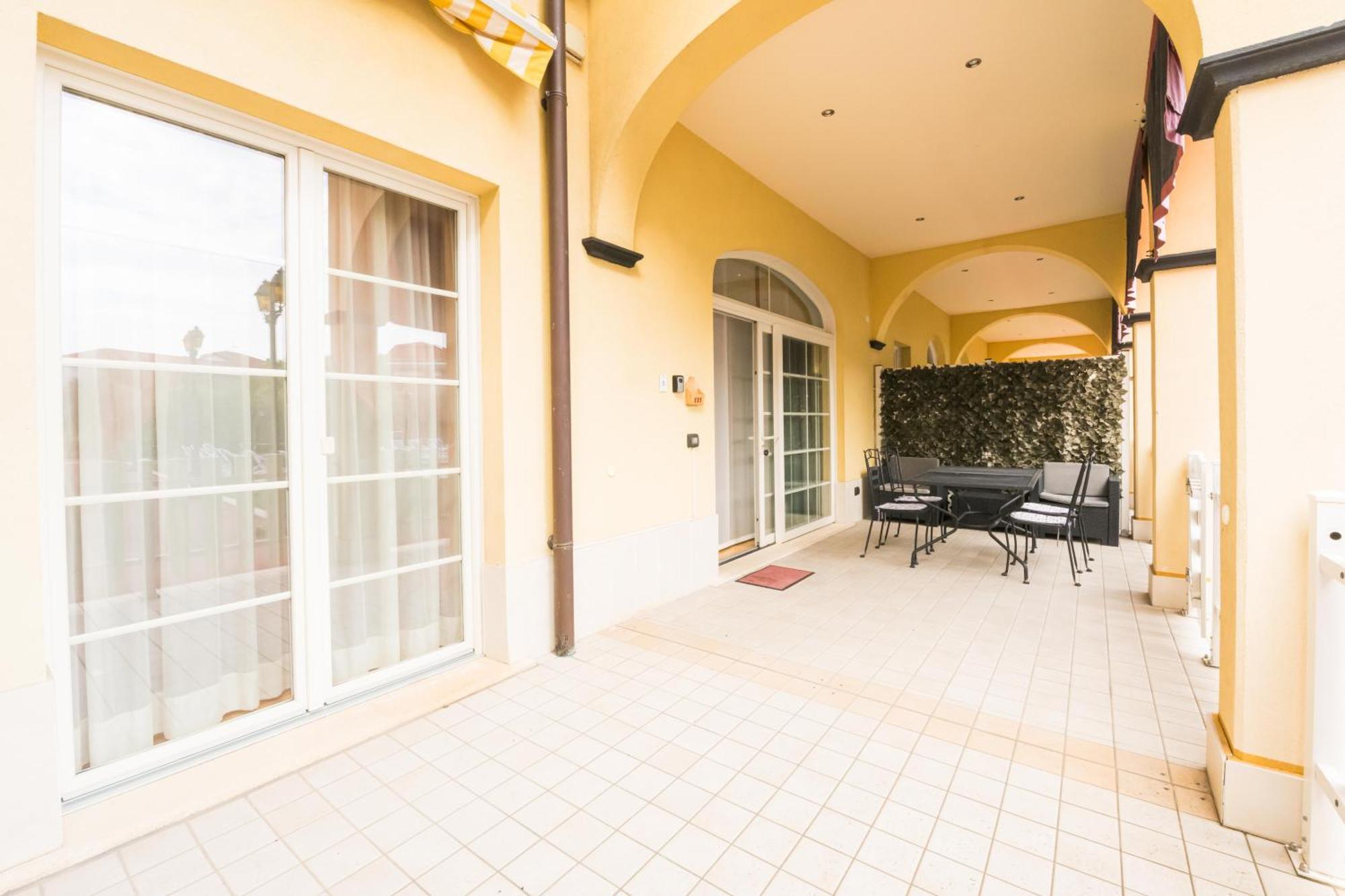 توسكولانو ماديرنو Giardino Dei Colori 111 Residence Pool&Fitness المظهر الخارجي الصورة